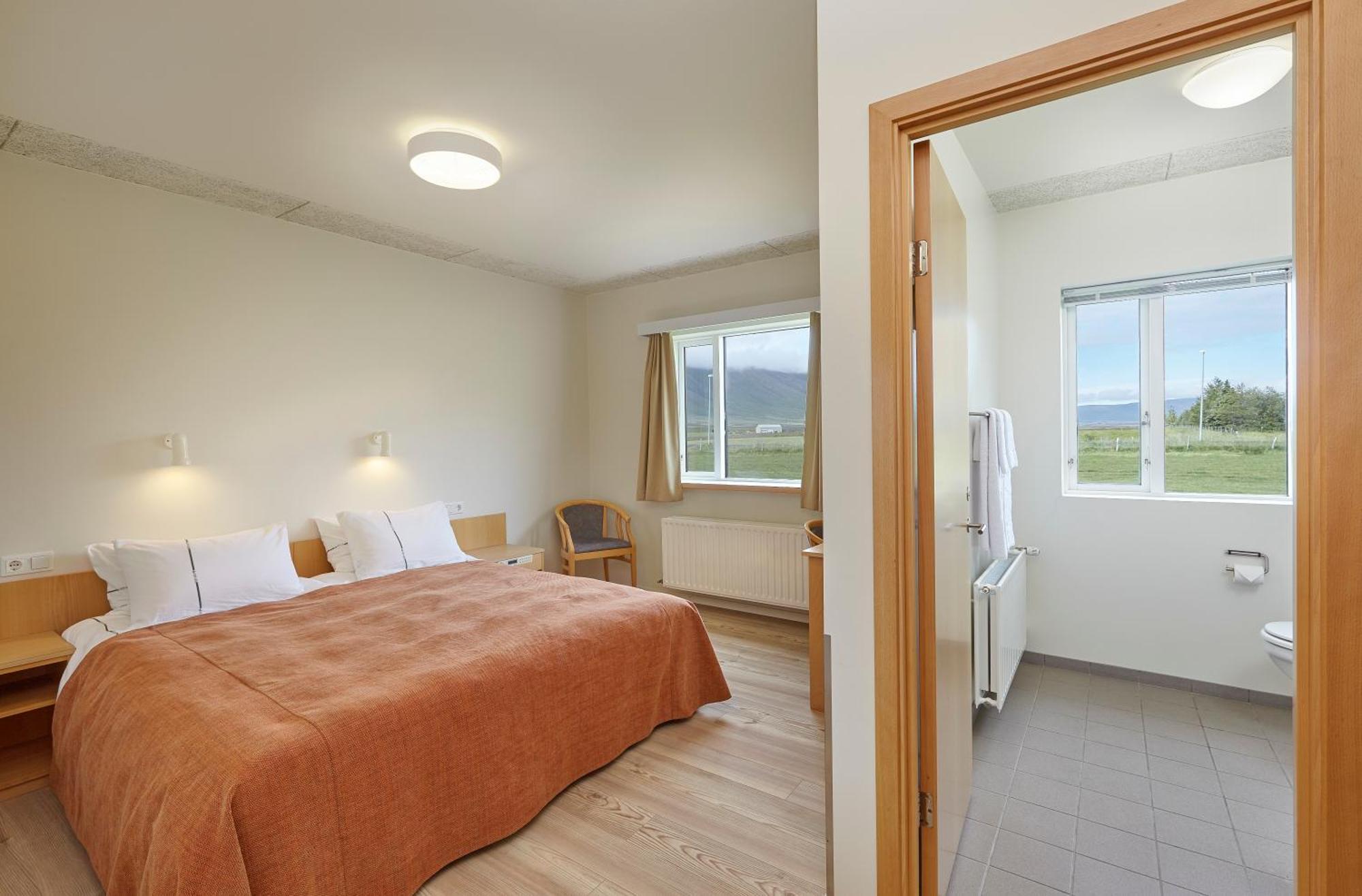 Hotel Tjarnir Storutjarnir Екстериор снимка
